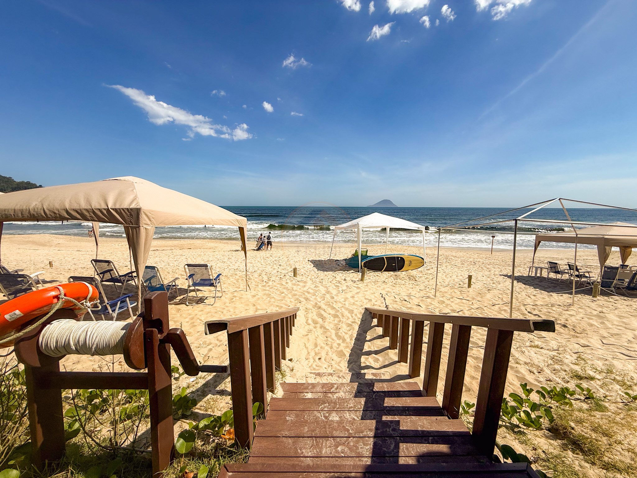 Casa charmosa, aconchegante com piscina privativa em Cond. Barra do Una  -LOCA&Ccedil;&Atilde;O DI&Aacute;RIA  São Sebastião - 