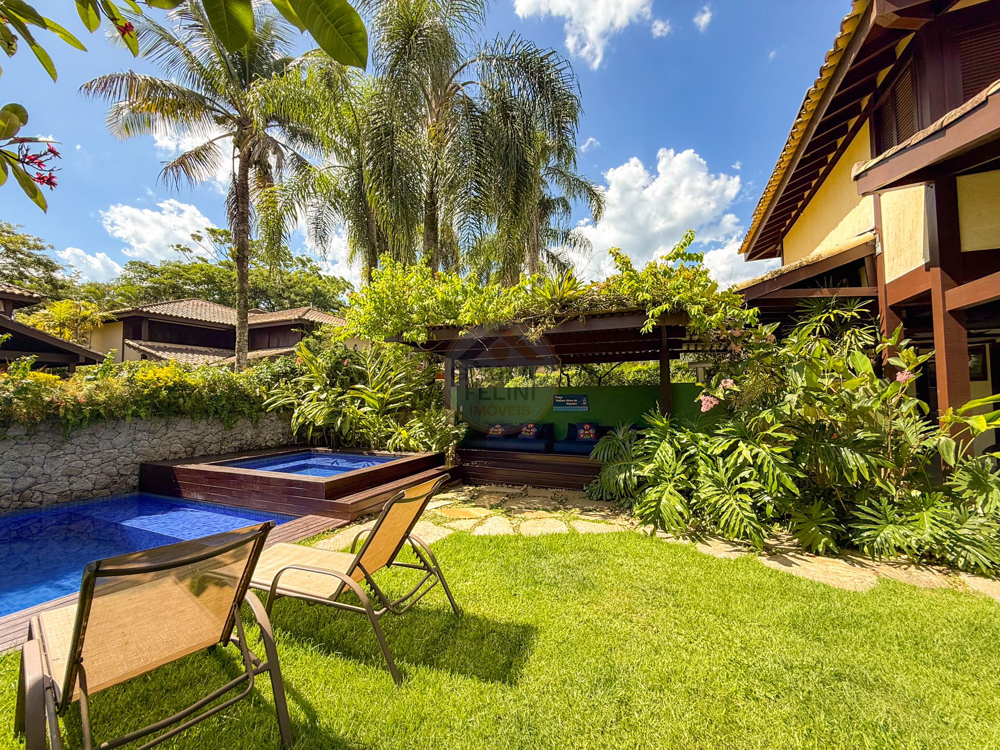 Casa charmosa, aconchegante com piscina privativa em Cond. Barra do Una  -LOCA&Ccedil;&Atilde;O DI&Aacute;RIA  São Sebastião - 
