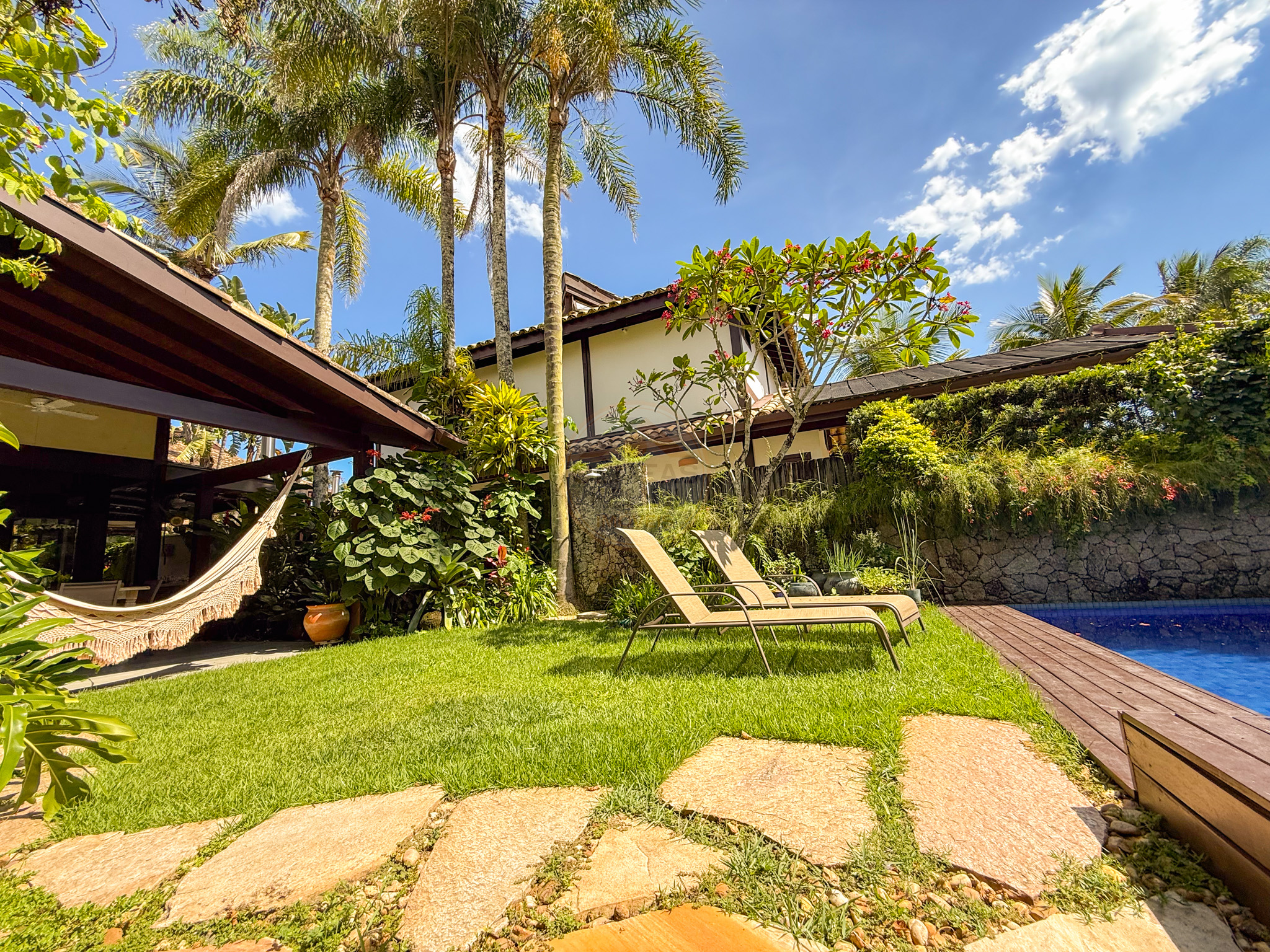 Casa charmosa, aconchegante com piscina privativa em Cond. Barra do Una  -LOCA&Ccedil;&Atilde;O DI&Aacute;RIA  São Sebastião - 