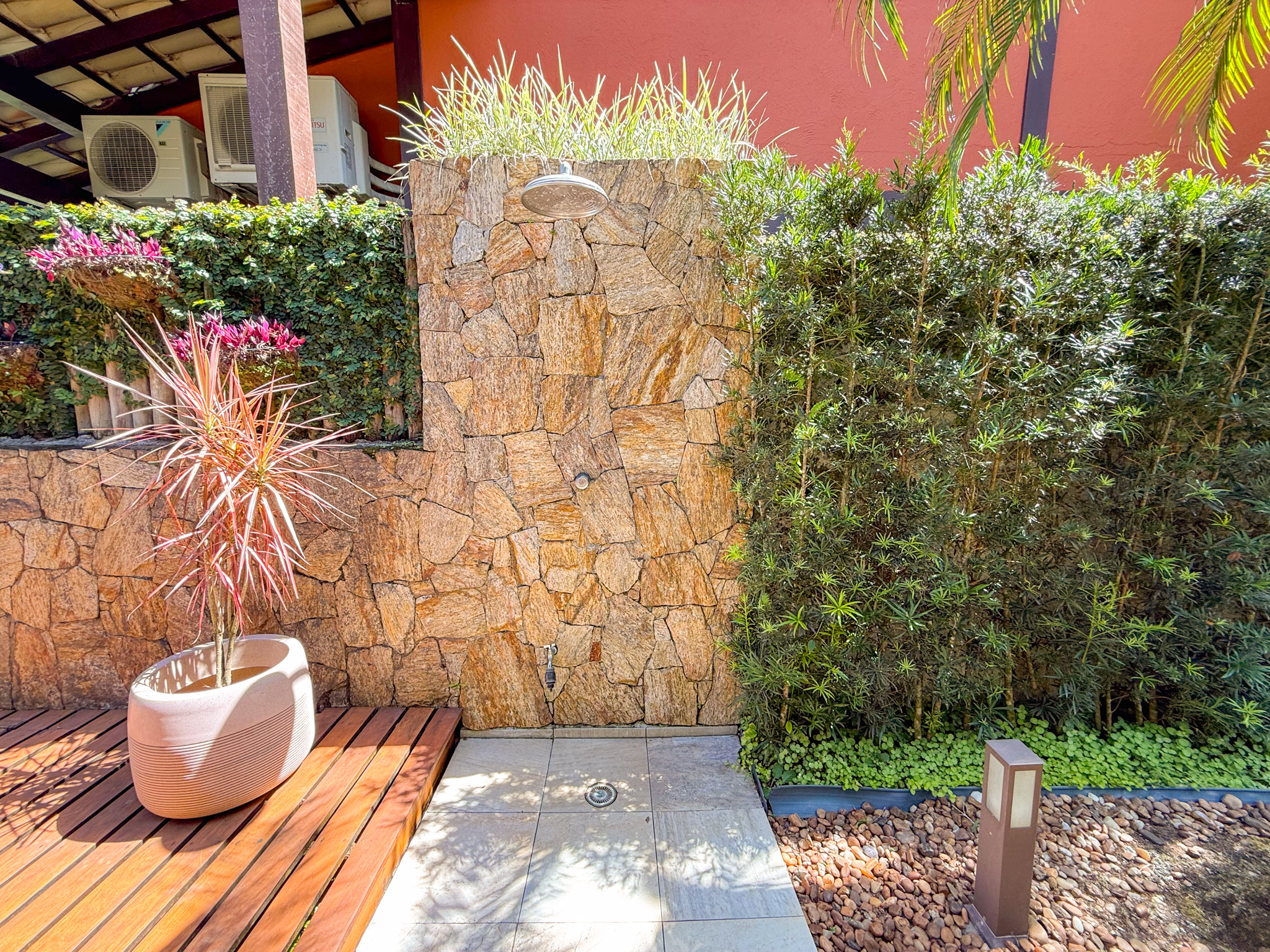 Casa exclusiva, aconchegante com piscina privativa e Cond Completo Barra do Una  -LOCA&Ccedil;&Atilde;O  São Sebastião - 