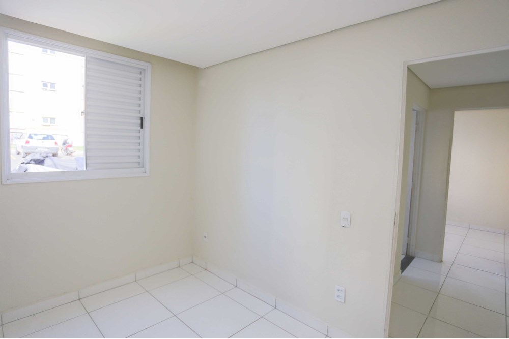 Apartamento &agrave; Venda, 48m - 2 Dormit&oacute;rios - R$ 130.000 - Bairro Caguassu - Sorocaba - SP Rua Seraphim Banietti Sorocaba - 