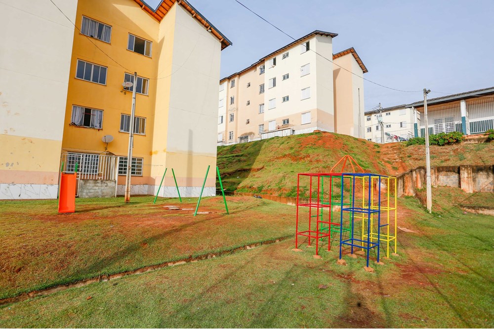 Apartamento &agrave; Venda, 48m - 2 Dormit&oacute;rios - R$ 130.000 - Bairro Caguassu - Sorocaba - SP Rua Seraphim Banietti Sorocaba - 