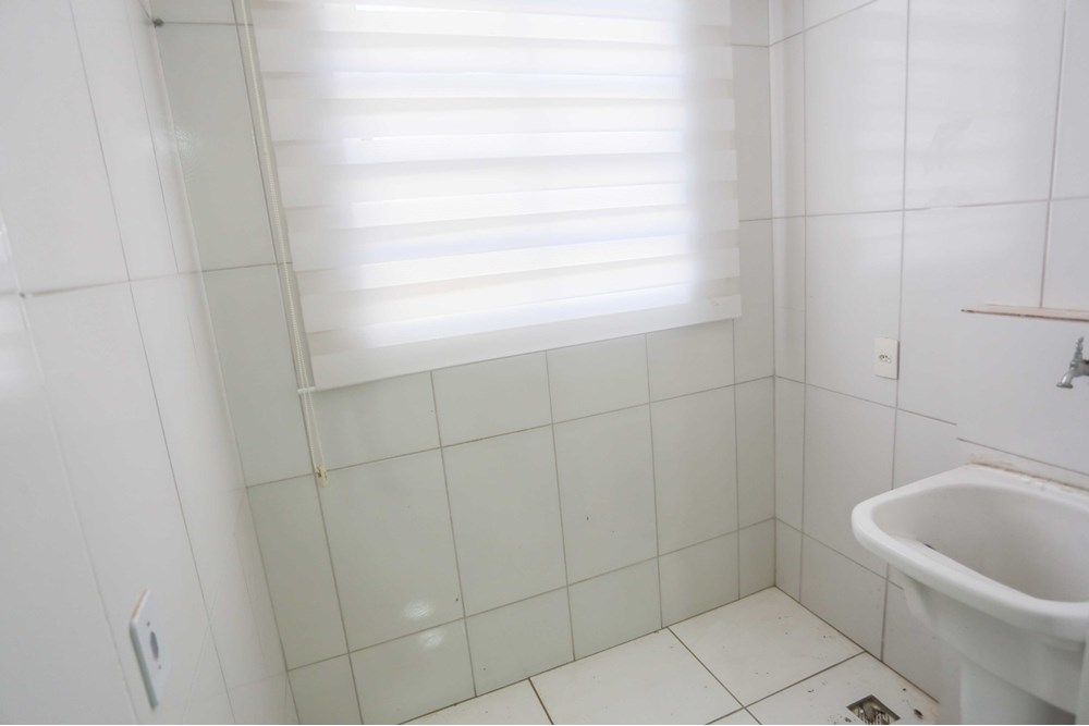 Apartamento &agrave; Venda, 48m - 2 Dormit&oacute;rios - R$ 130.000 - Bairro Caguassu - Sorocaba - SP Rua Seraphim Banietti Sorocaba - 