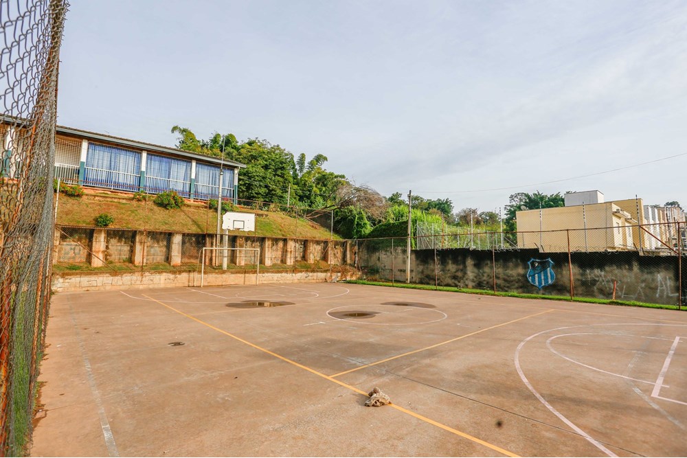 Apartamento &agrave; Venda, 48m - 2 Dormit&oacute;rios - R$ 130.000 - Bairro Caguassu - Sorocaba - SP Rua Seraphim Banietti Sorocaba - 