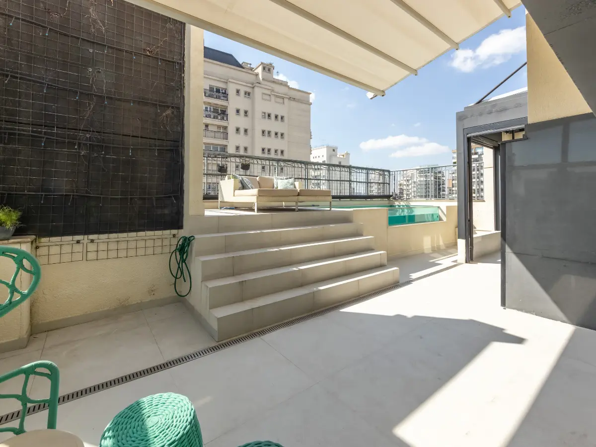 Cobertura para venda em Vila Nova Concei&ccedil;&atilde;o com 4 quartos, sendo 4 su&iacute;tes , 310m&sup2; Rua Marcos Lopes São Paulo - 