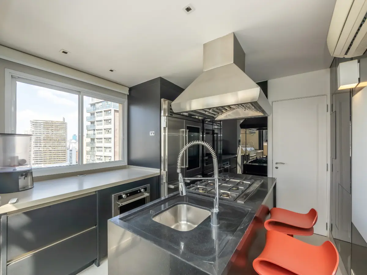 Cobertura para venda em Vila Nova Concei&ccedil;&atilde;o com 4 quartos, sendo 4 su&iacute;tes , 310m&sup2; Rua Marcos Lopes São Paulo - 