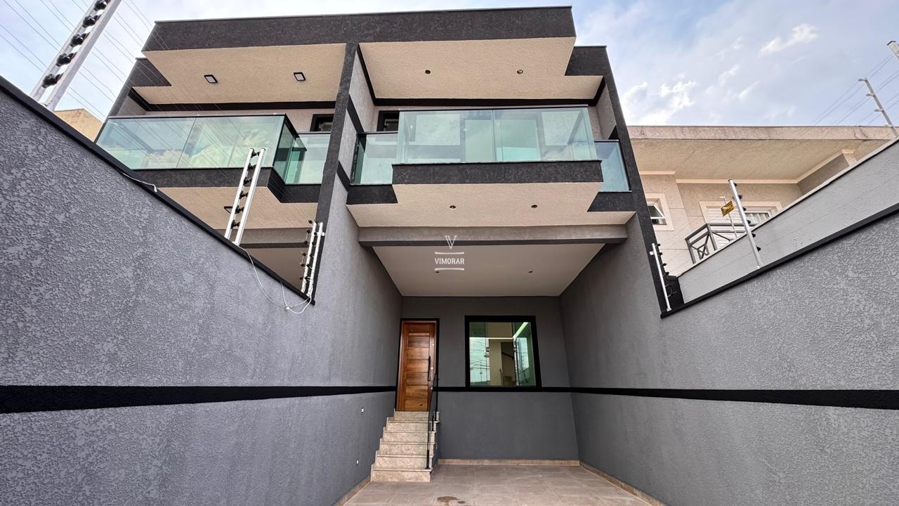 Sobrado 3 dormit&oacute;rios sendo 1 su&iacute;te + 3 vagas de garagem  São Paulo - 