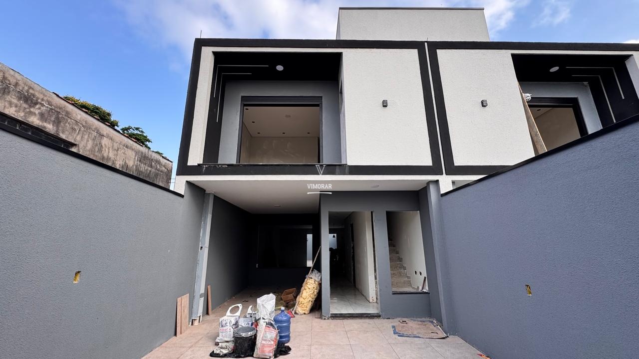 Sobrado 3 dormit&oacute;rios sendo 1 su&iacute;te + 3 vagas de garagem  Guarulhos - 