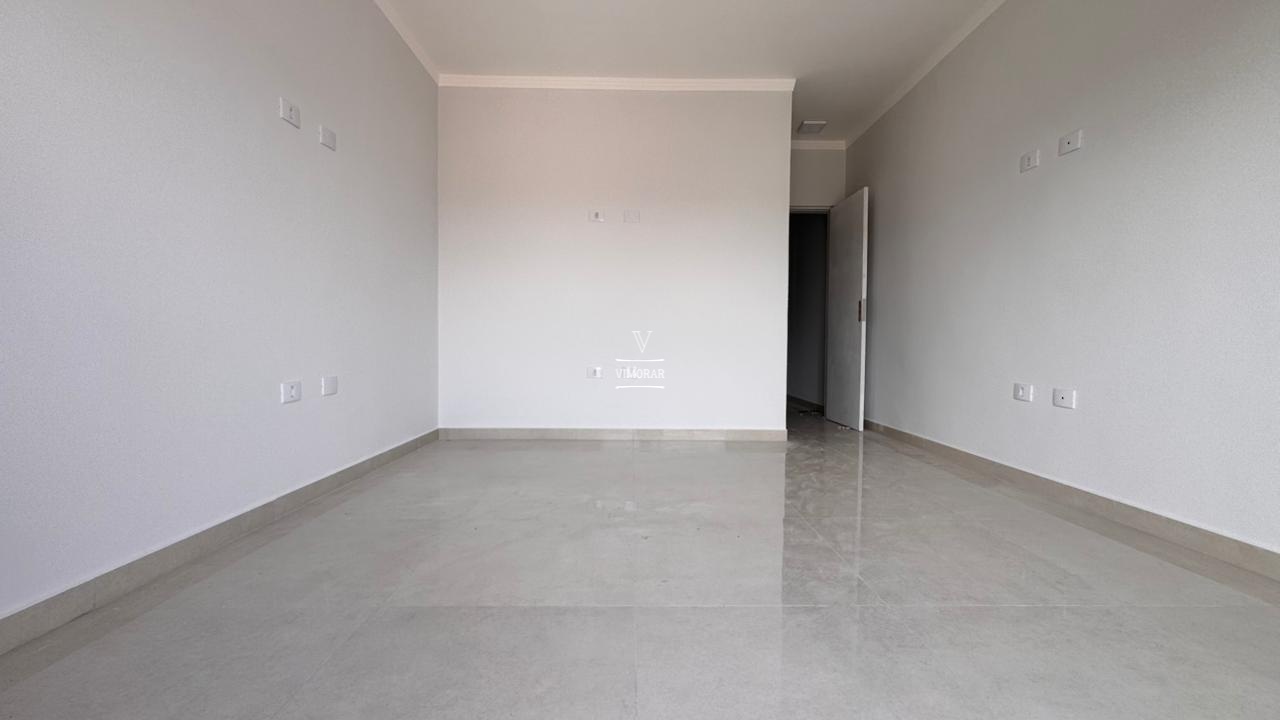 Sobrado 3 dormit&oacute;rios sendo 1 su&iacute;te + 4 vagas de garagem  Guarulhos - 