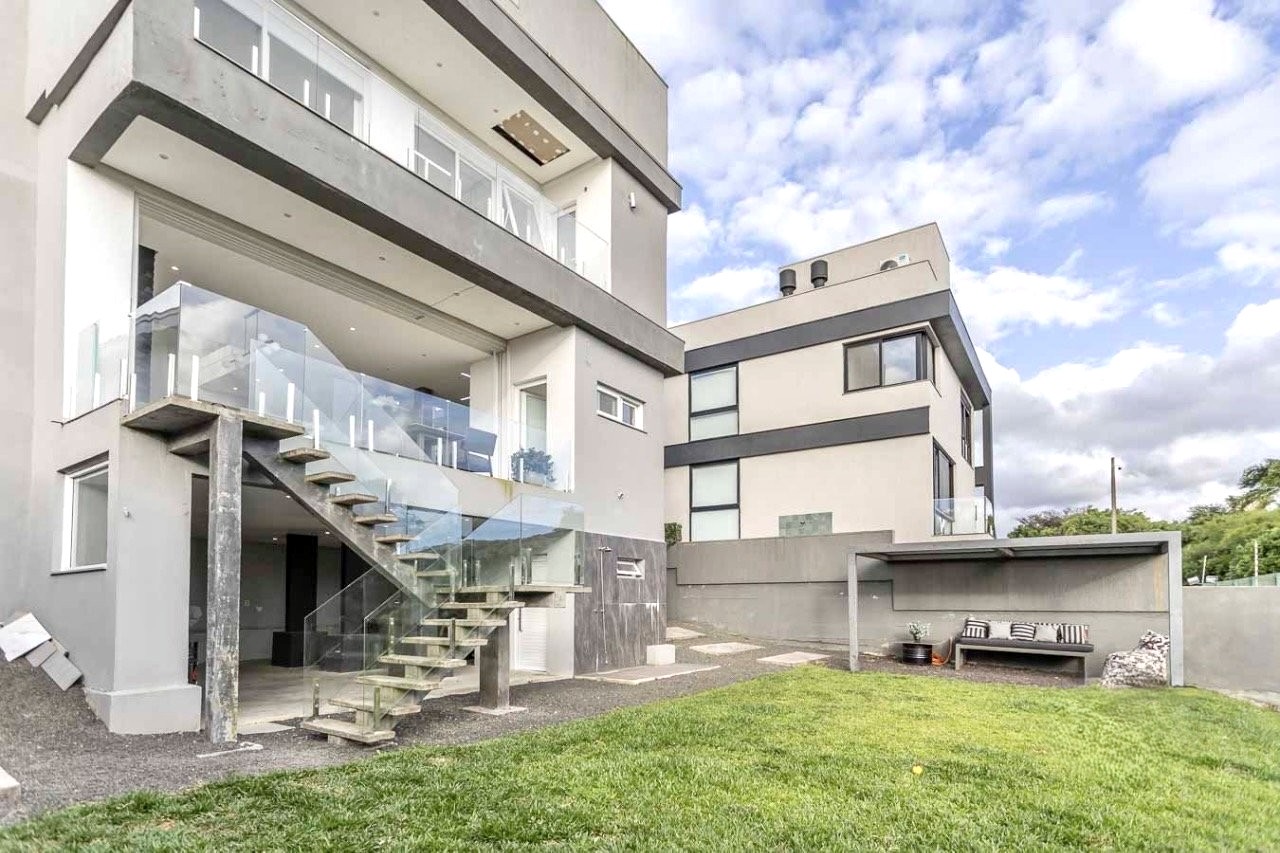R$ 2.495.000 - ALPHAVILLE TOSCANA - CASA - 309M2 - 3 DORM - 2 SU&Iacute;TES - INFRA - 4 VAGAS Estrada das Três Meninas Porto Alegre - 