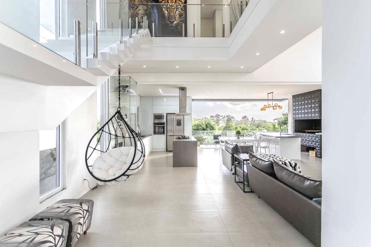 R$ 2.495.000 - ALPHAVILLE TOSCANA - CASA - 309M2 - 3 DORM - 2 SU&Iacute;TES - INFRA - 4 VAGAS Estrada das Três Meninas Porto Alegre - 