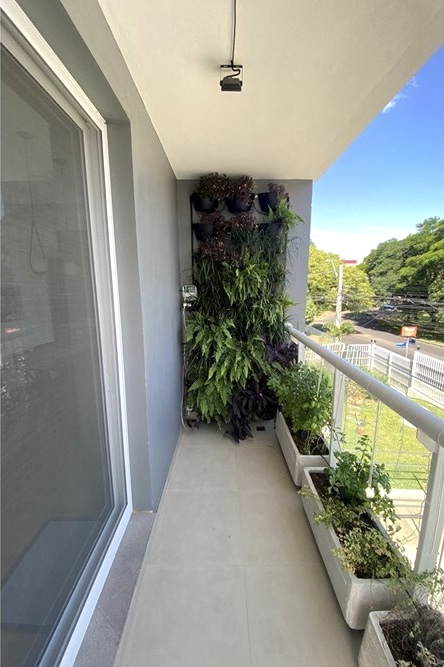 R$ 795.000 - LINDO APARTAMENTO - MOBILIADO - SACADA - 67M2 - 2 DORM - SU&Iacute;TE - 1 VAGA Avenida Brasília Porto Alegre - 