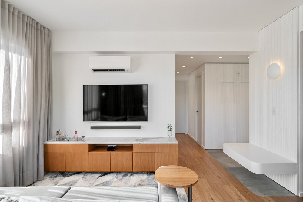 R$ 795.000 - LINDO APARTAMENTO - MOBILIADO - SACADA - 67M2 - 2 DORM - SU&Iacute;TE - 1 VAGA Avenida Brasília Porto Alegre - 