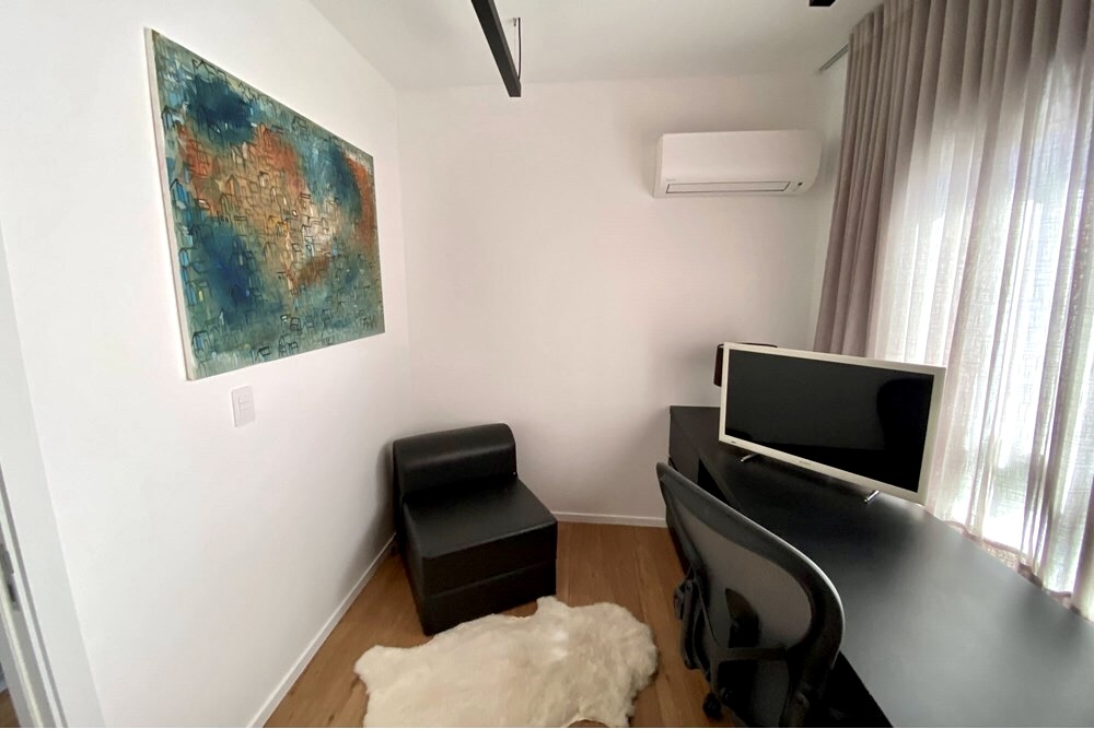 R$ 795.000 - LINDO APARTAMENTO - MOBILIADO - SACADA - 67M2 - 2 DORM - SU&Iacute;TE - 1 VAGA Avenida Brasília Porto Alegre - 