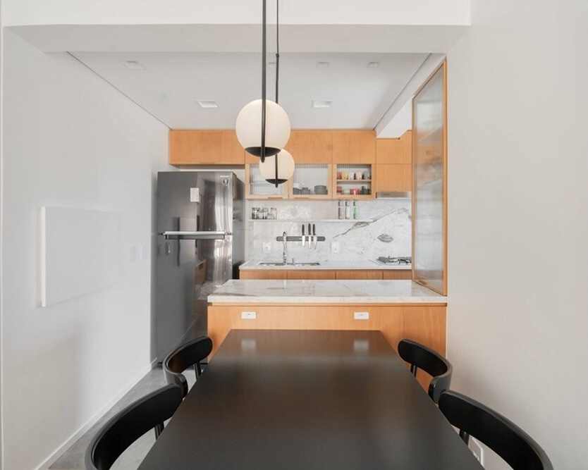 R$ 795.000 - LINDO APARTAMENTO - MOBILIADO - SACADA - 67M2 - 2 DORM - SU&Iacute;TE - 1 VAGA Avenida Brasília Porto Alegre - 