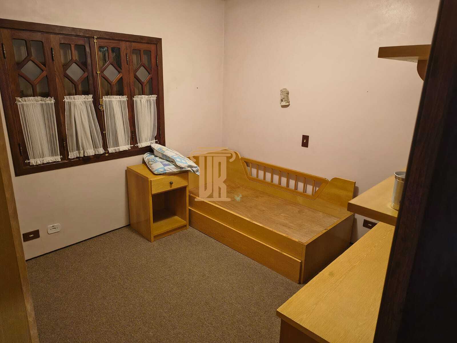 Casa &agrave; venda em Campos do Jord&atilde;o! Excelente oportunidade  Campos do Jordão - 