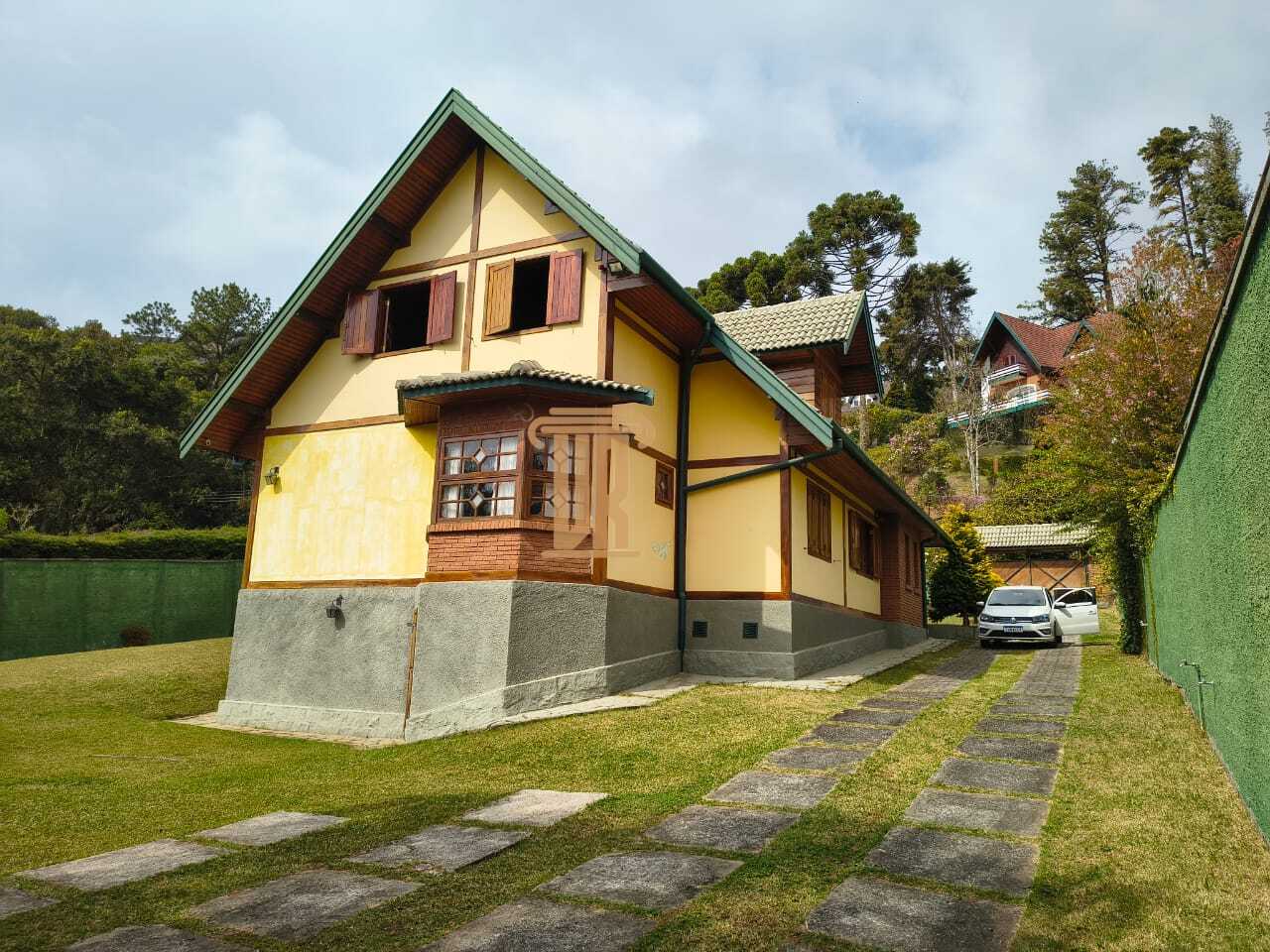 Casa &agrave; venda em Campos do Jord&atilde;o! Excelente oportunidade  Campos do Jordão - 