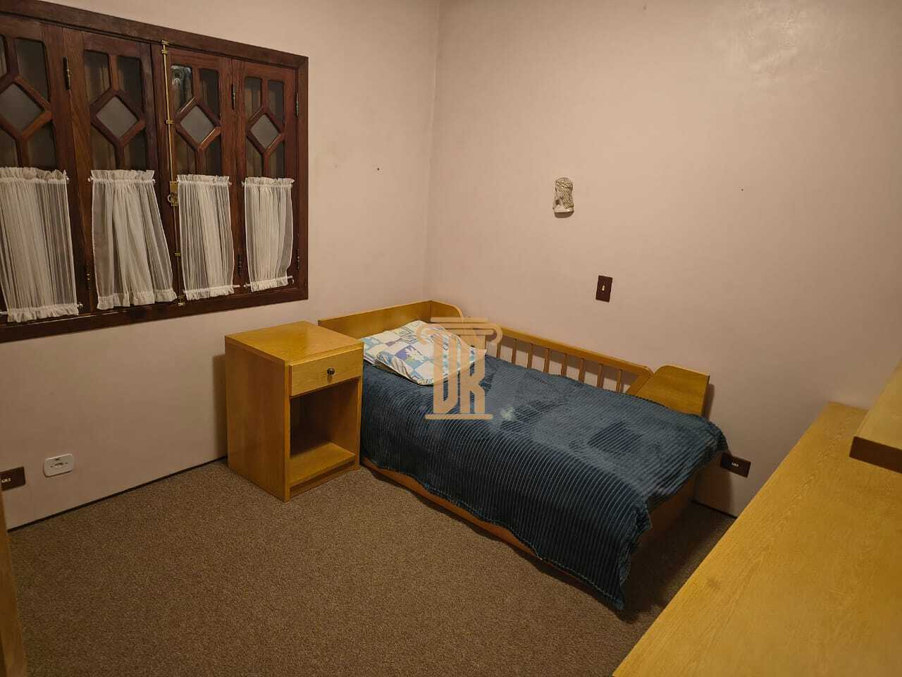 Casa &agrave; venda em Campos do Jord&atilde;o! Excelente oportunidade  Campos do Jordão - 