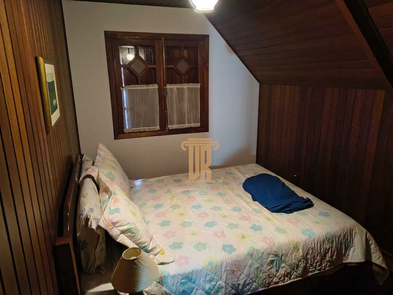 Casa &agrave; venda em Campos do Jord&atilde;o! Excelente oportunidade  Campos do Jordão - 