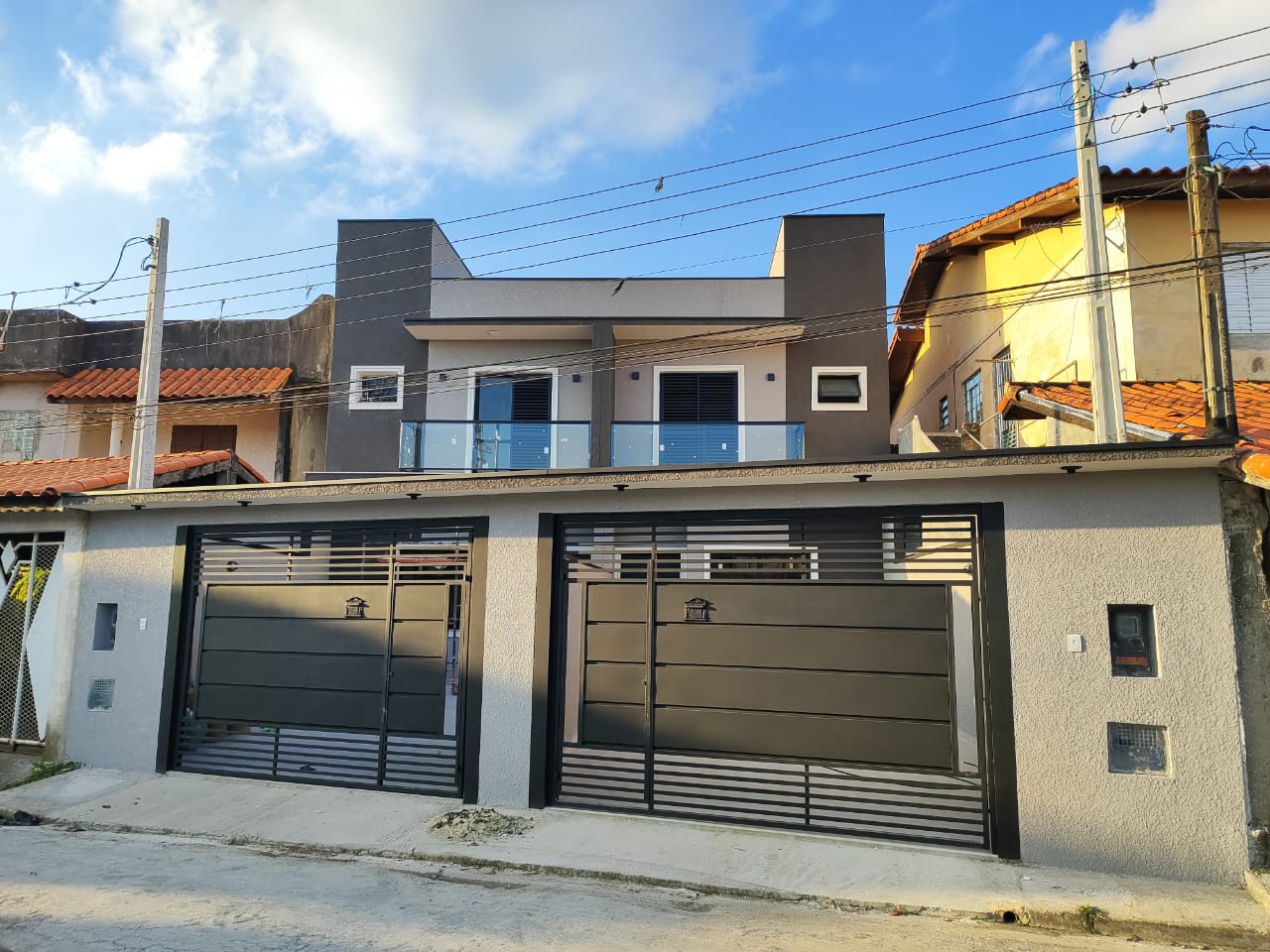 Sobrado 3 dormit&oacute;rios -Villagio - Nova Mogi moderno  Mogi das Cruzes - 