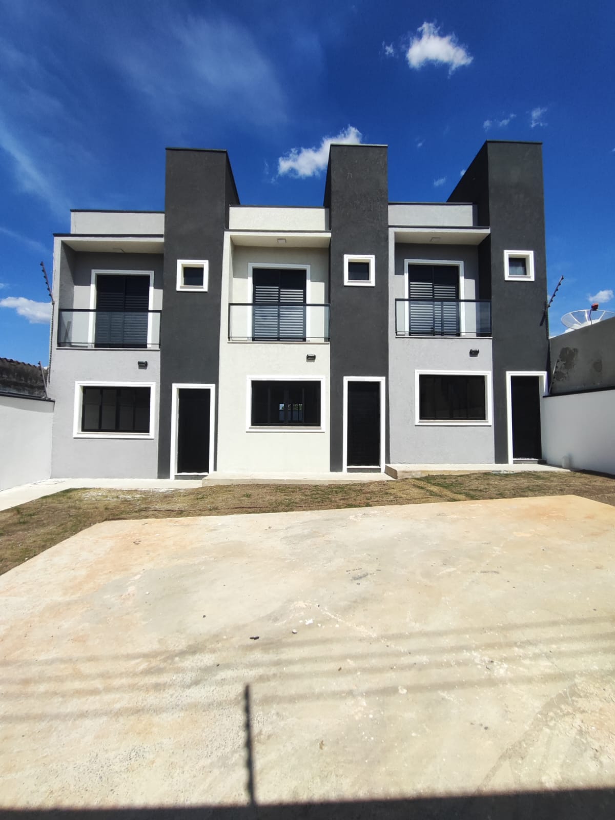 Sobrado 2 dormit&oacute;rios - Vill&aacute;gio -Jardim Modelo  Mogi das Cruzes - 