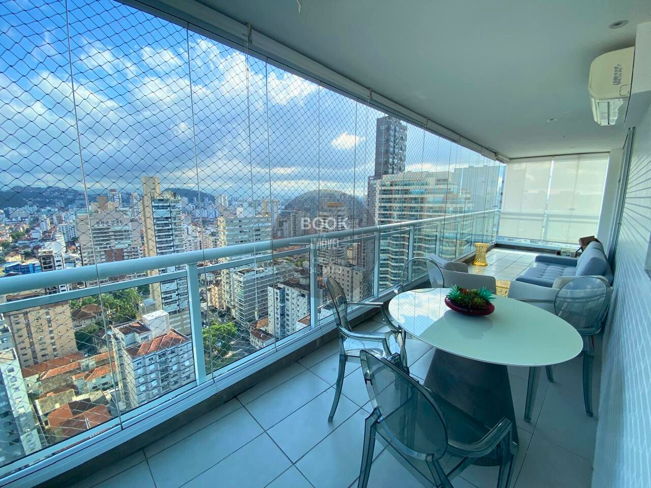 Apartamento para desfrutar o melhor da praia Avenida Presidente Wilson Santos - 