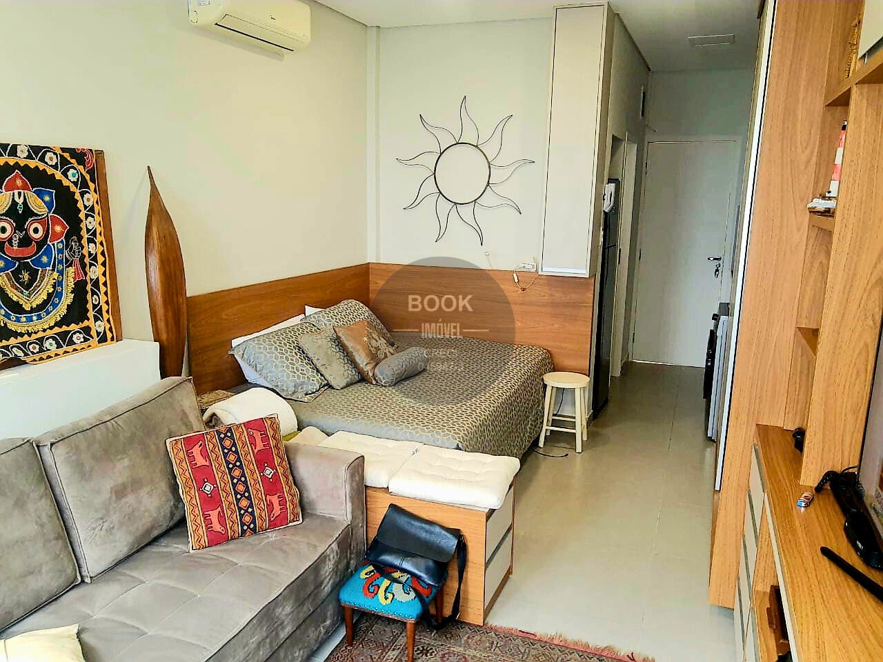 Apartamento na quadra da praia do boqueir&atilde;o Rua da paz Santos - 