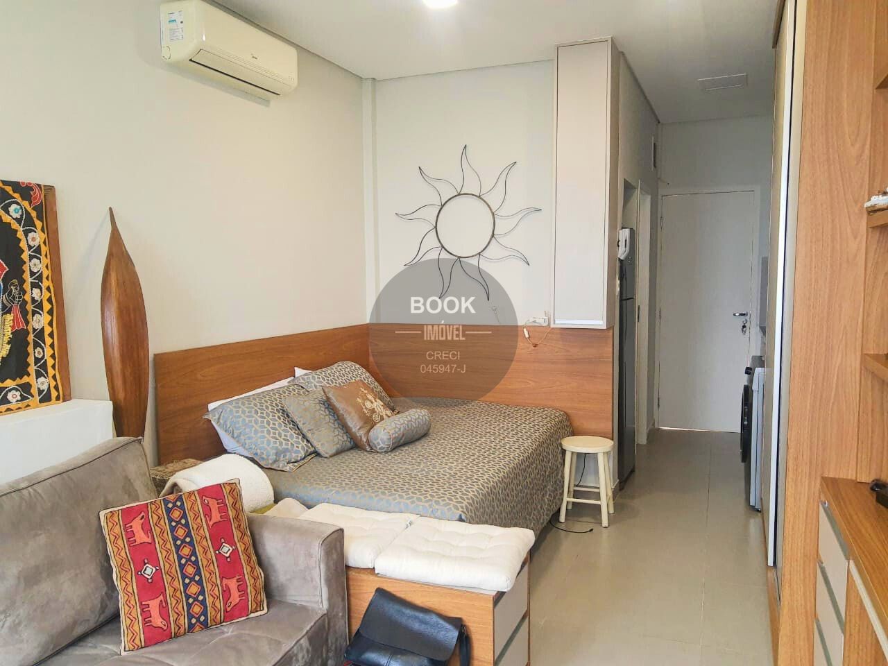 Apartamento na quadra da praia do boqueir&atilde;o Rua da paz Santos - 