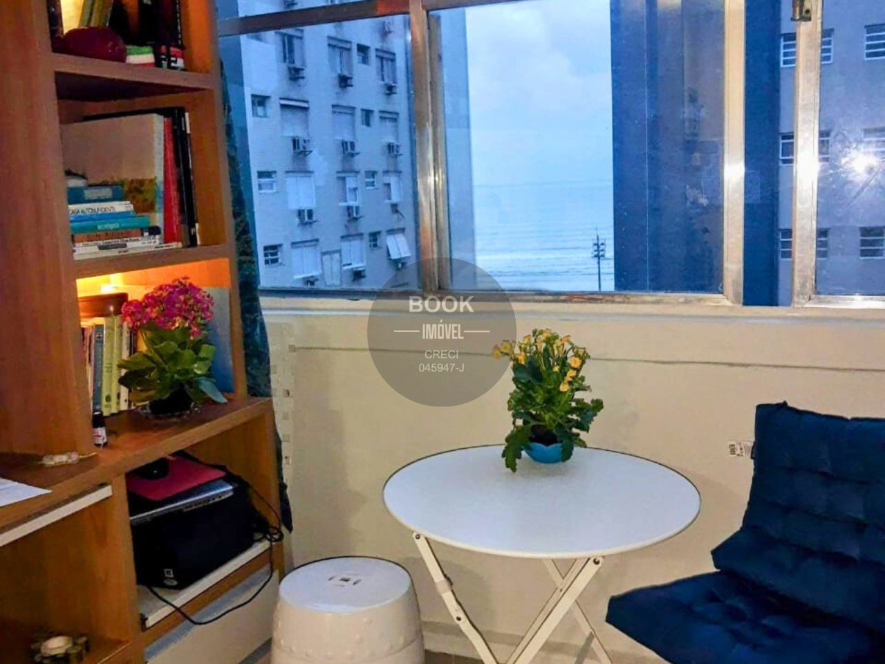 Apartamento na quadra da praia do boqueir&atilde;o Rua da paz Santos - 
