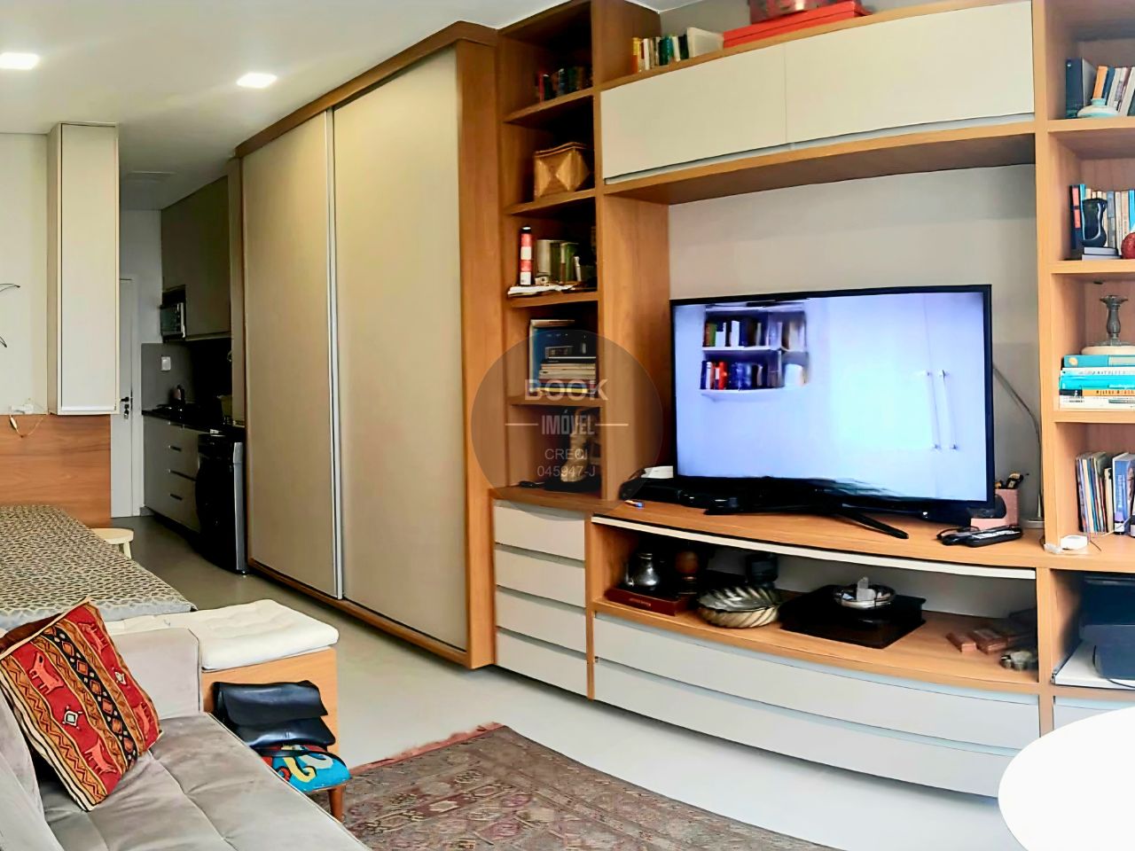 Apartamento na quadra da praia do boqueir&atilde;o Rua da paz Santos - 