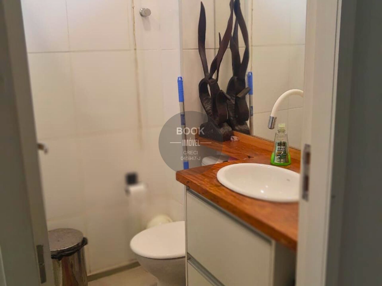 Apartamento na quadra da praia do boqueir&atilde;o Rua da paz Santos - 