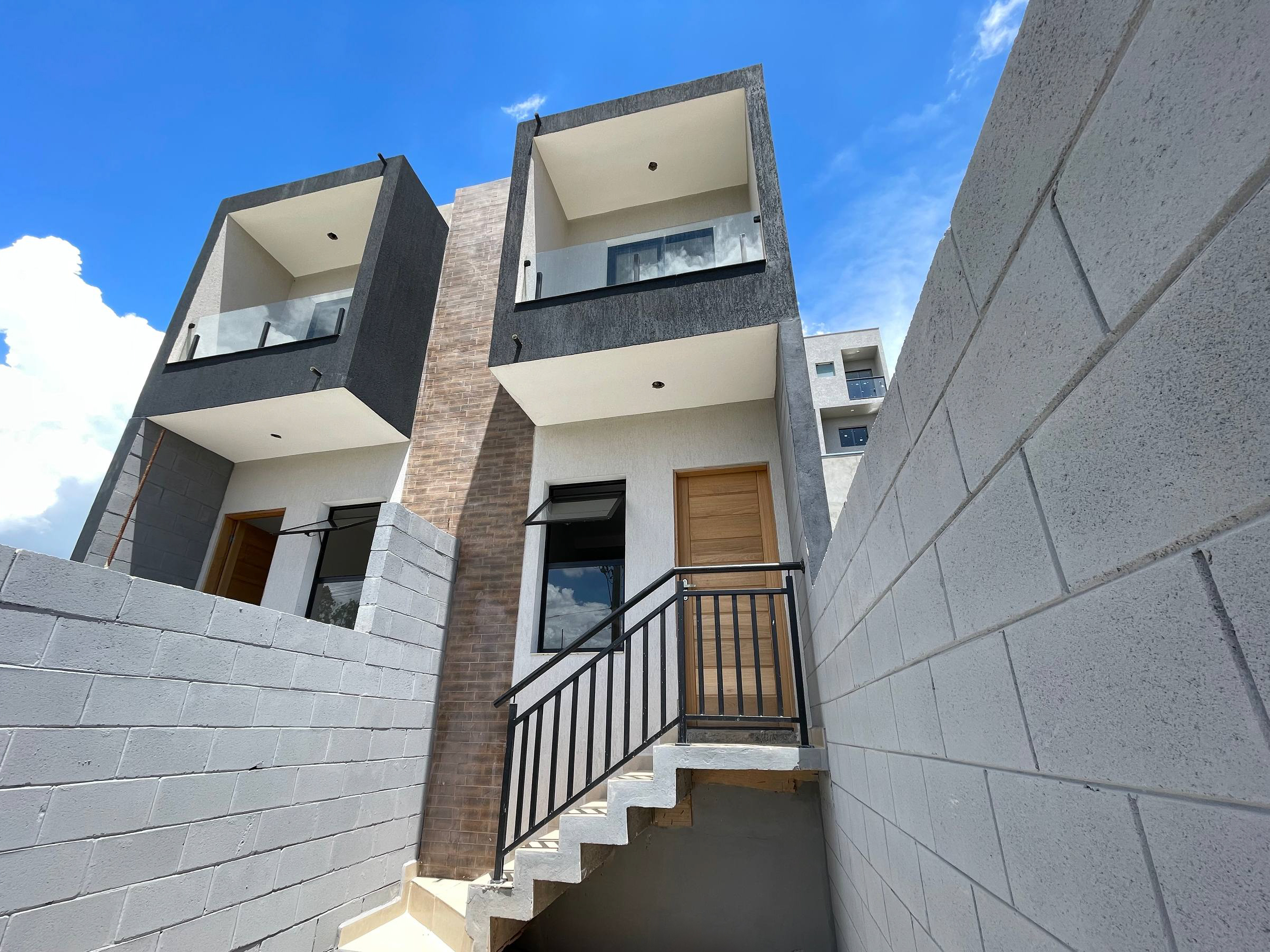 SOBRADO 2 DORMIT&Oacute;RIOS &mdash; VILA REAL Rua Jorge Amado Franco da Rocha - 