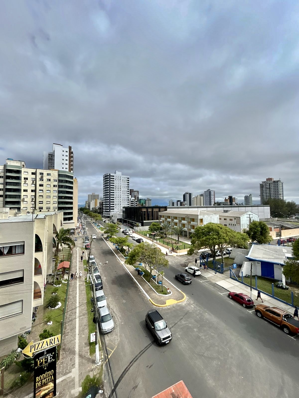 R$ 865.000 - EXCELLENCE TOWER - ESPETACULAR APARTAMENTO GARDEN - 277M2 - 3 DORM - 2 VAGAS Rua Almirante Tamandaré  Tramandaí - 