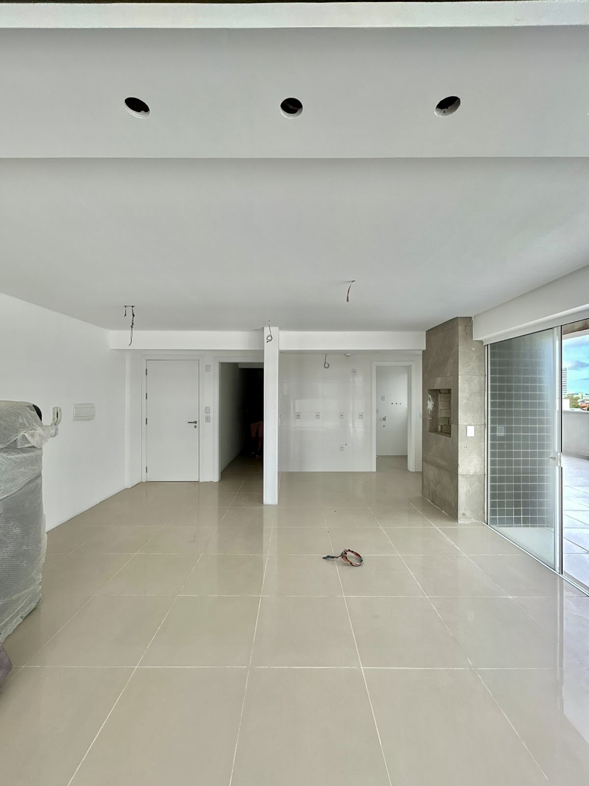 R$ 865.000 - EXCELLENCE TOWER - ESPETACULAR APARTAMENTO GARDEN - 277M2 - 3 DORM - 2 VAGAS Rua Almirante Tamandaré  Tramandaí - 