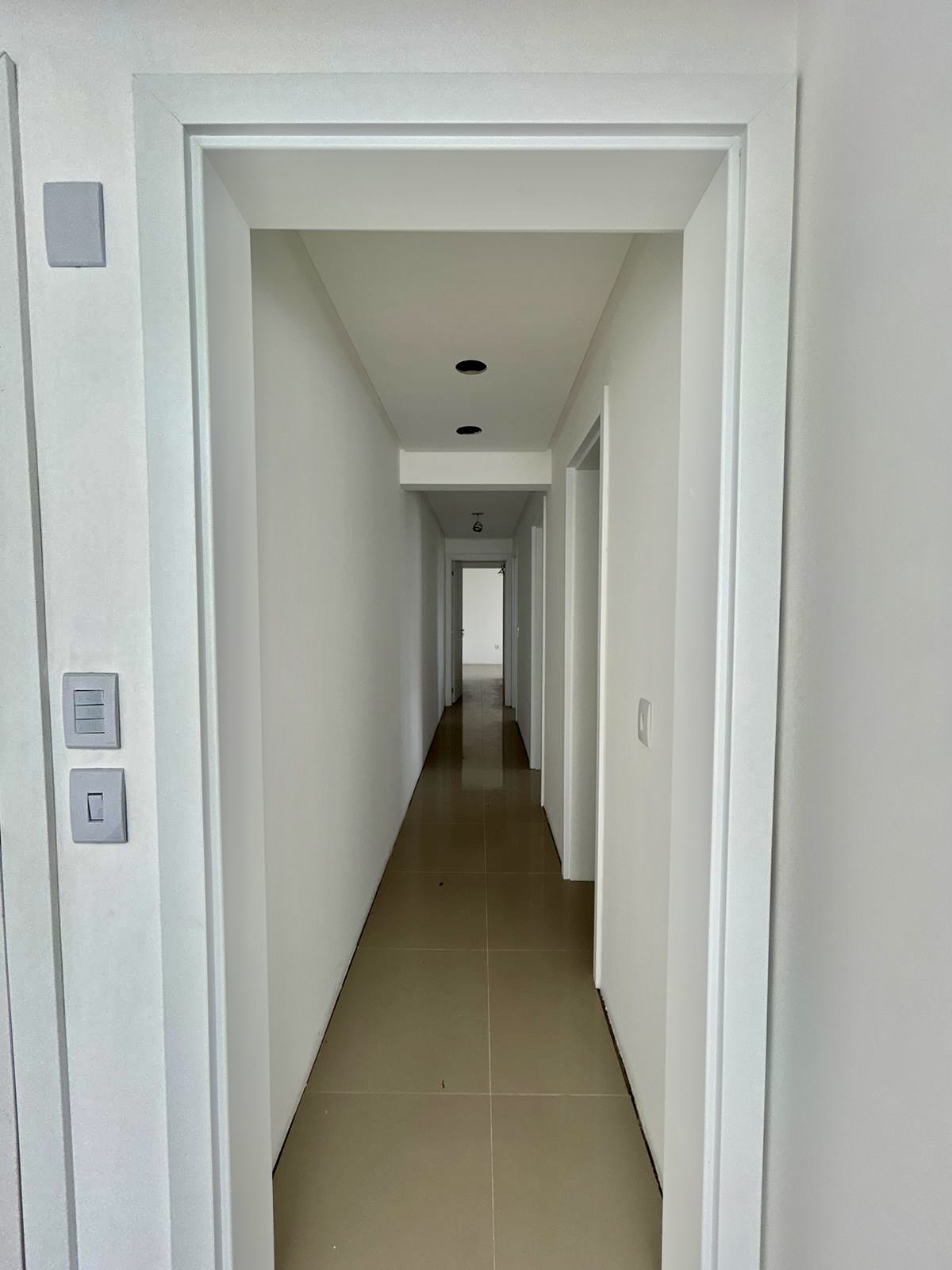 R$ 865.000 - EXCELLENCE TOWER - ESPETACULAR APARTAMENTO GARDEN - 277M2 - 3 DORM - 2 VAGAS Rua Almirante Tamandaré  Tramandaí - 