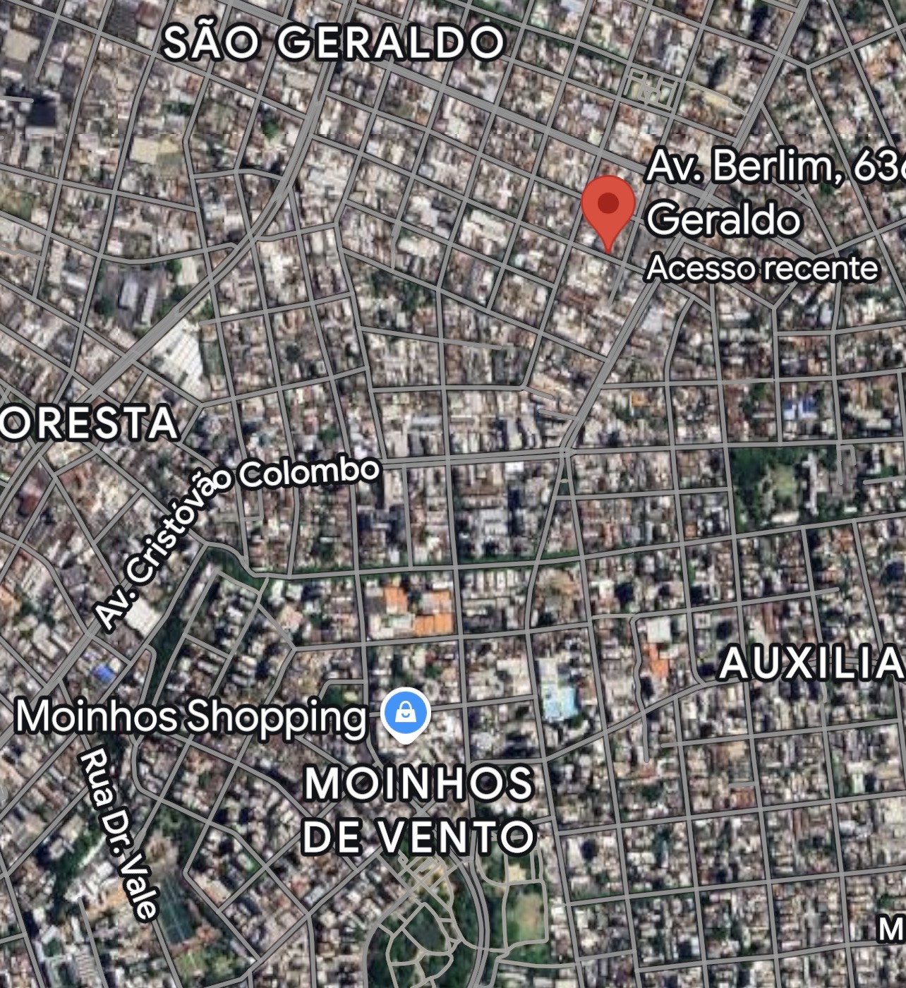 R$ 580.000 - TERRENO COM CASA DE ALVENARIA - 254M2 - 3 DORM - VAGAS PARA VE&Iacute;CULOS Avenida Berlim Porto Alegre - 