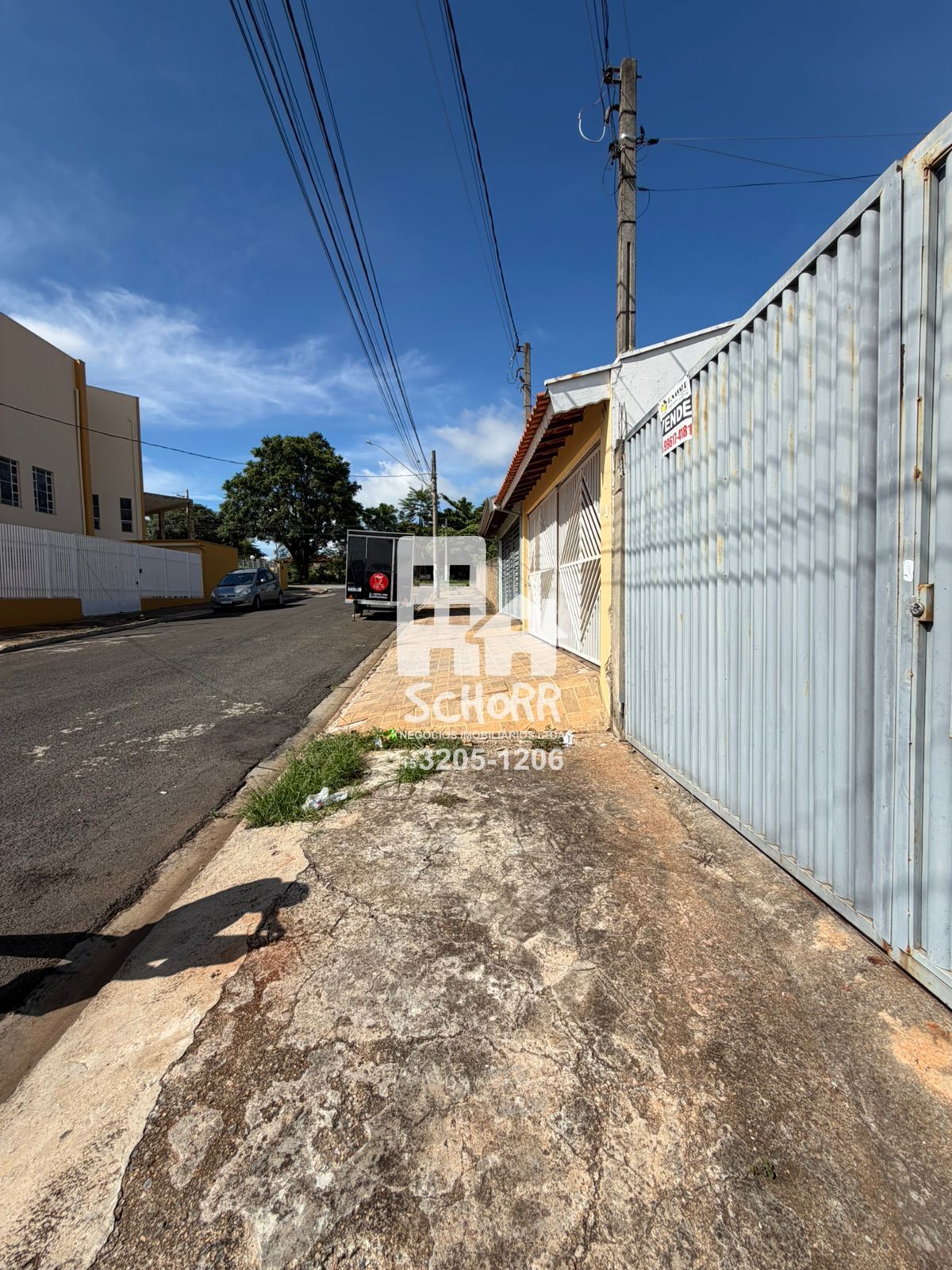 VENDE-SE ED&Iacute;CULA / TERRENO &ndash; JD. PLANALTO em EXCELENTE LOCALIZA&Ccedil;&Atilde;O  Tatuí - 