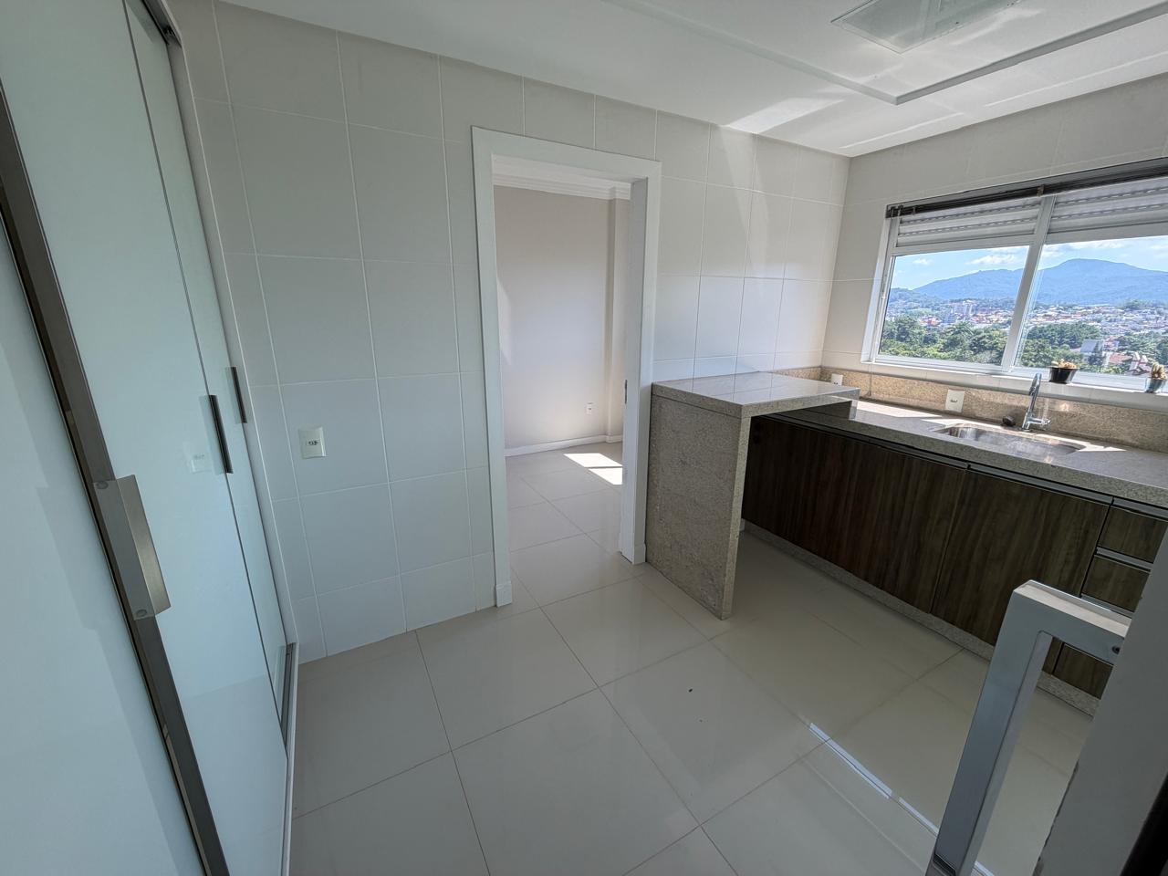 Apartamento no Centro de Timb&oacute; Avenida Sete de Setembro Timbó - 