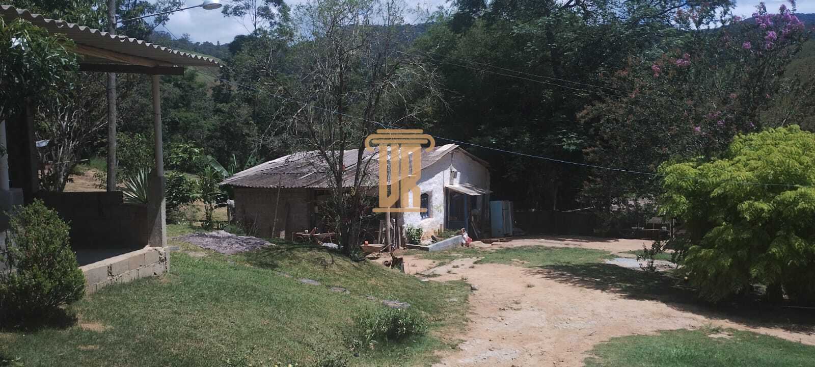 S&iacute;tio &agrave; Venda de 4 Hectares em Monteiro Lobato- SP  MONTEIRO LOBATO - 