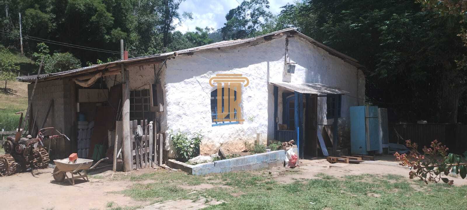 S&iacute;tio &agrave; Venda de 4 Hectares em Monteiro Lobato- SP  MONTEIRO LOBATO - 