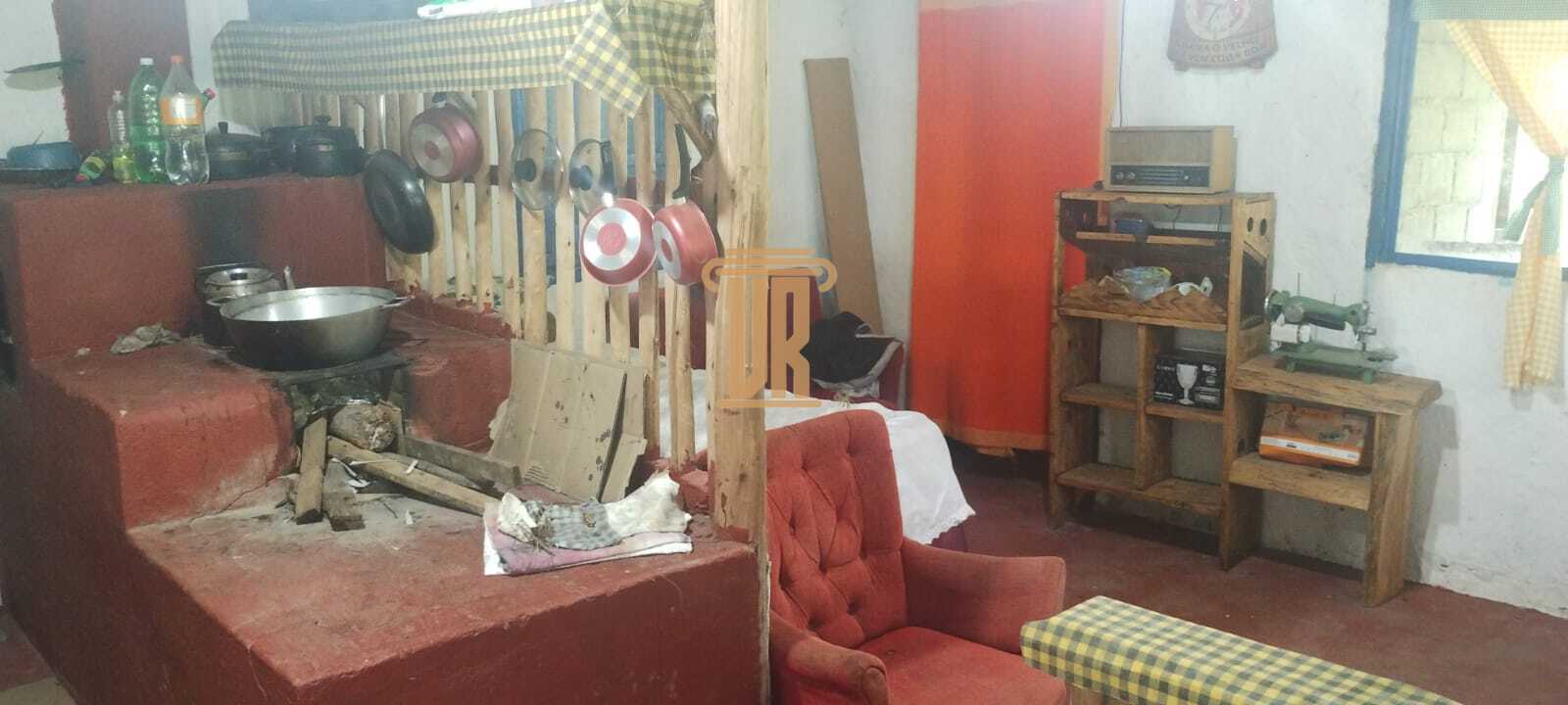 S&iacute;tio &agrave; Venda de 4 Hectares em Monteiro Lobato- SP  MONTEIRO LOBATO - 