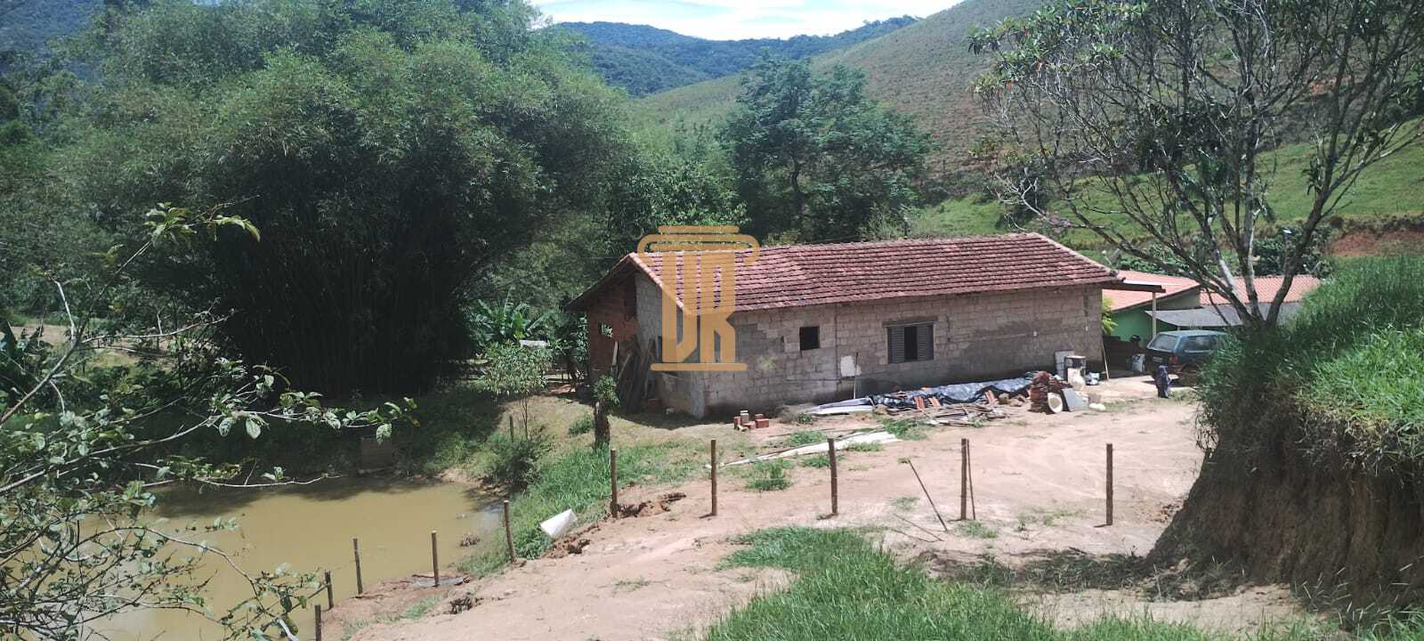 S&iacute;tio &agrave; Venda de 4 Hectares em Monteiro Lobato- SP  MONTEIRO LOBATO - 
