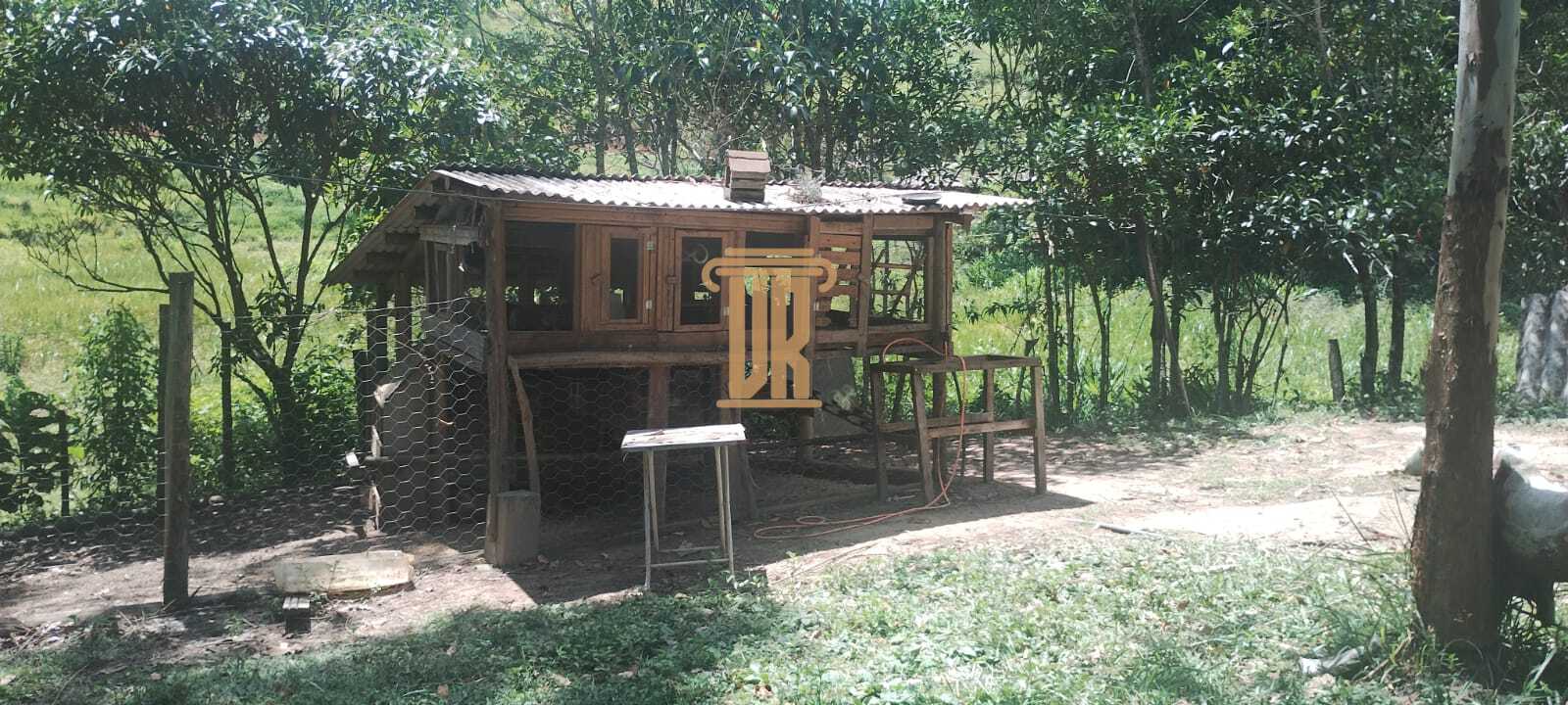 S&iacute;tio &agrave; Venda de 4 Hectares em Monteiro Lobato- SP  MONTEIRO LOBATO - 