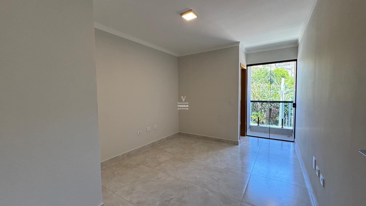 Sobrado 3 dormit&oacute;rios sendo 1 su&iacute;te + 2 vagas de garagem  Itaquaquecetuba - 