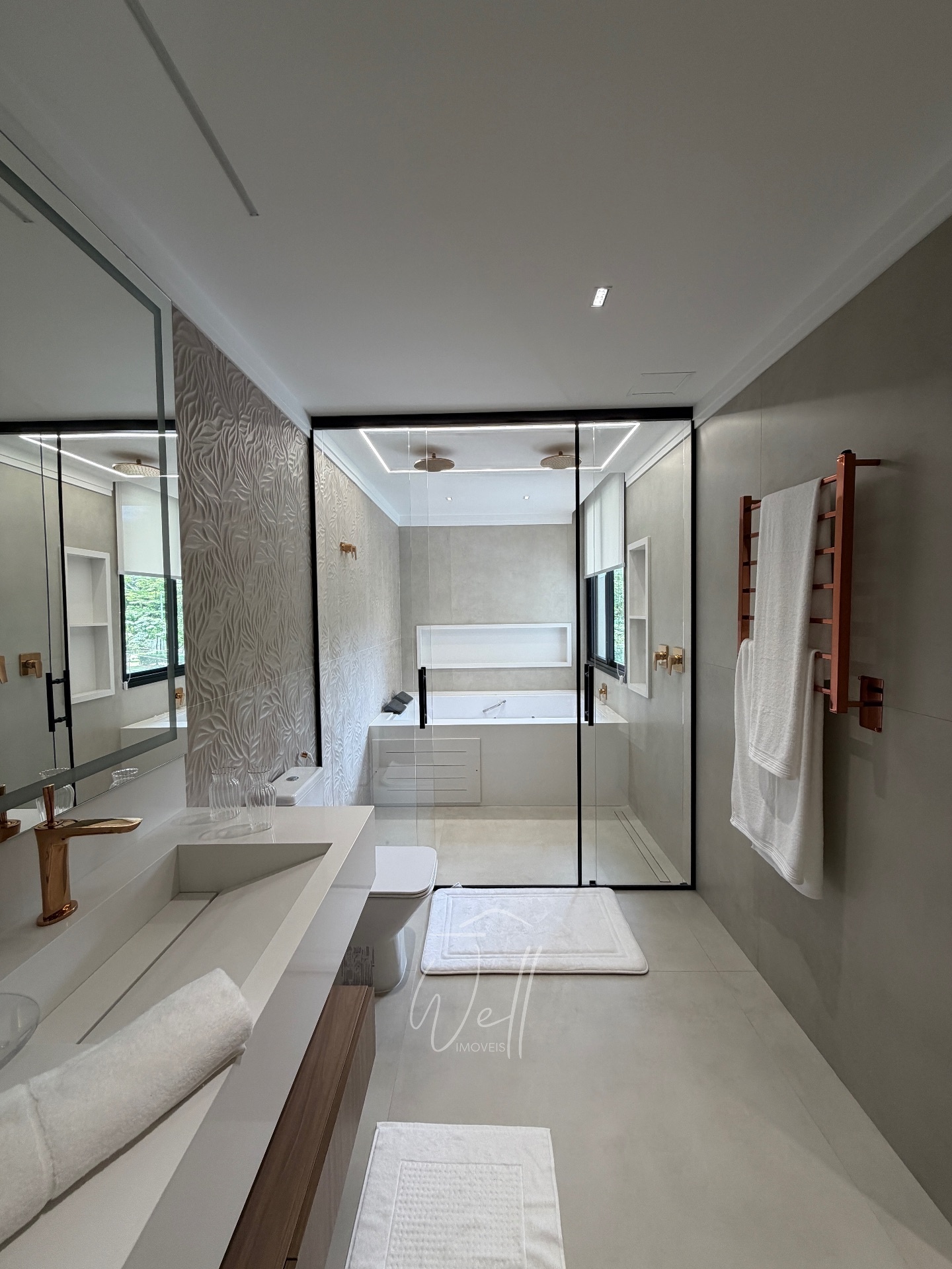 Mans&atilde;o frente lago mobiliada no Swiss Park mobiliada 590m2 - 04 Suites - 06 vagas Avenida Omar Daibert São Bernardo do Campo - 