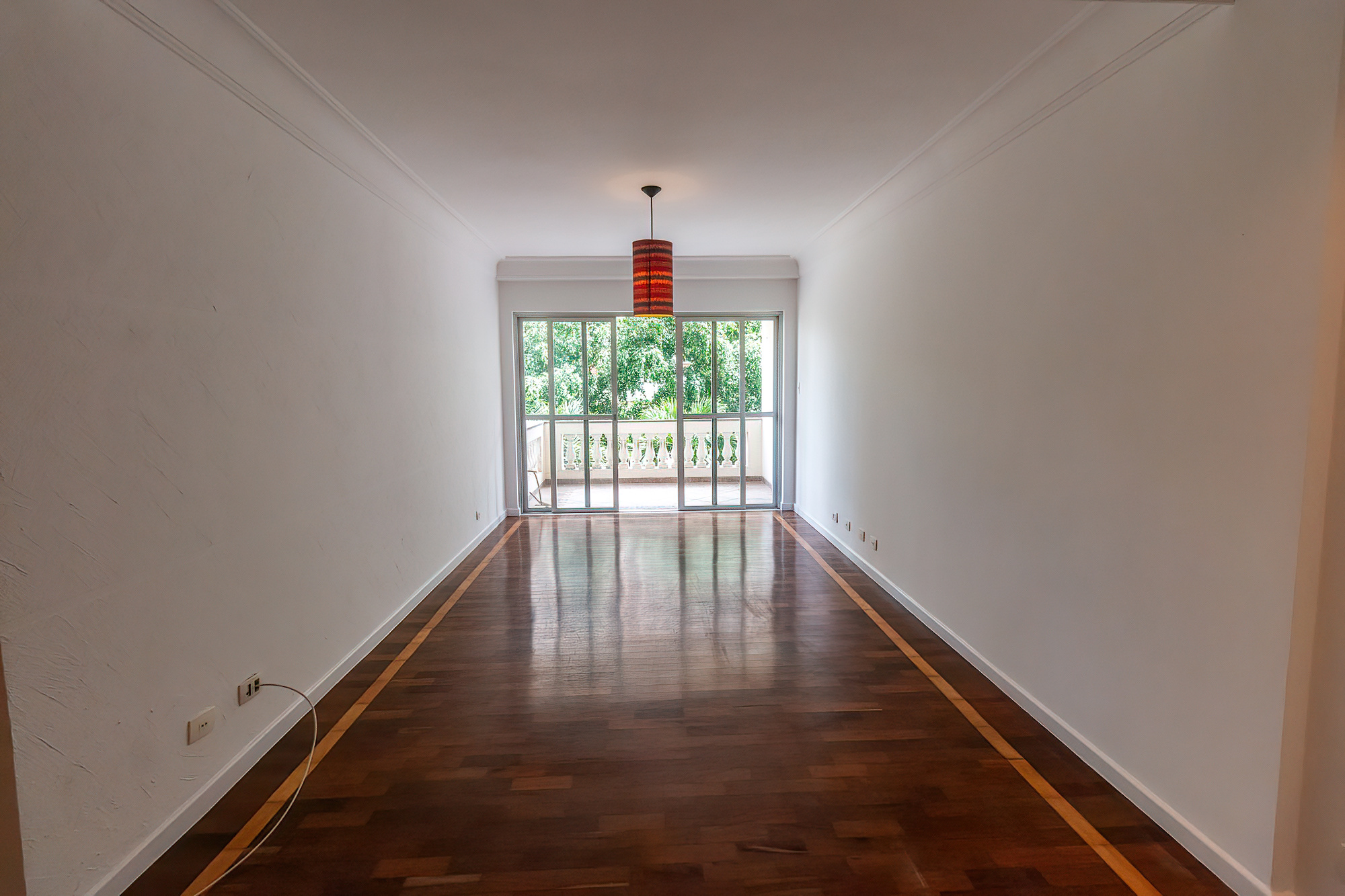 ALUGO APARTAMENTO BONITO - 120M2 - 2 QUARTOS - ANDAR BAIXO - 1 VAGA Rua Tabapuã São Paulo - 