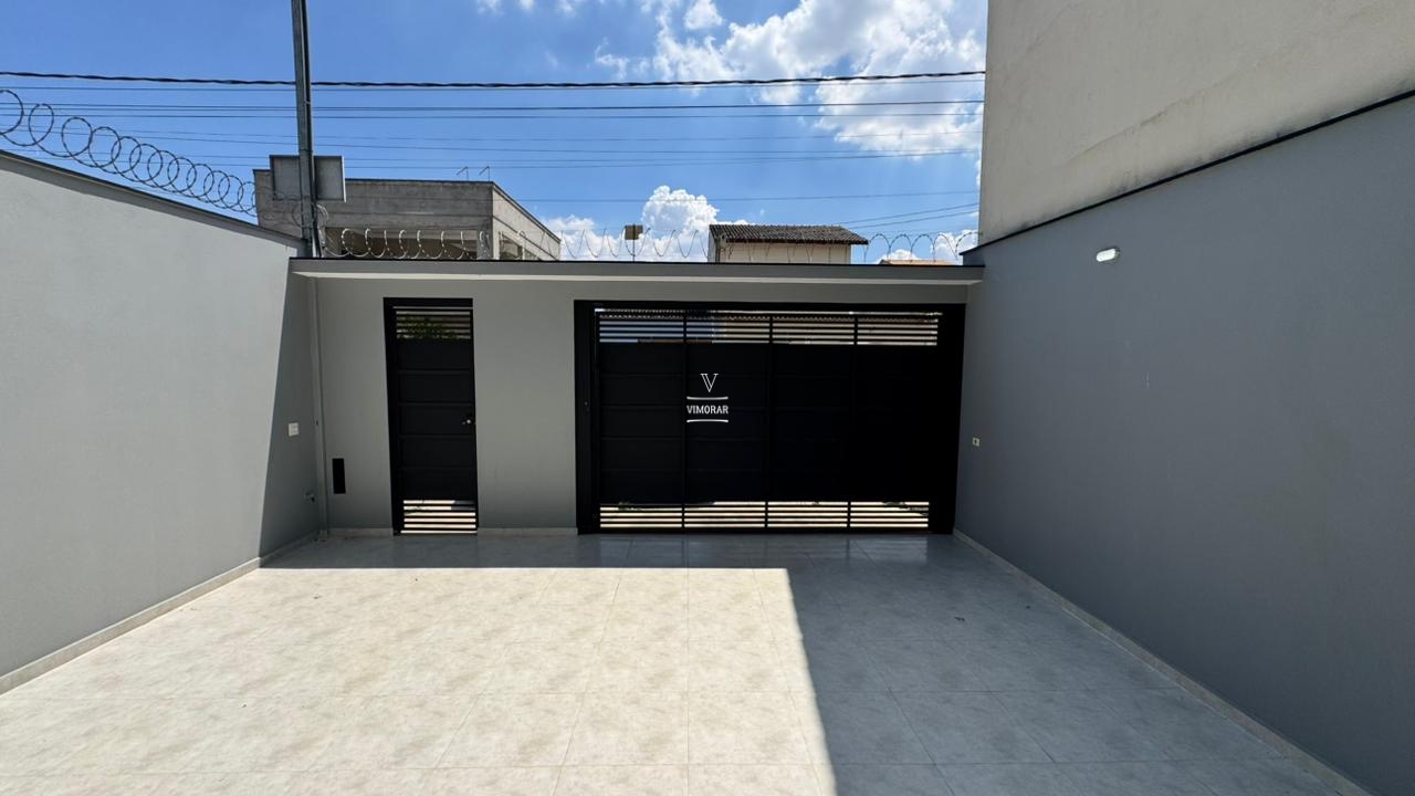 Sobrado 3 dormit&oacute;rios sendo 1 su&iacute;te + 3 vagas de garagem  Guarulhos - 