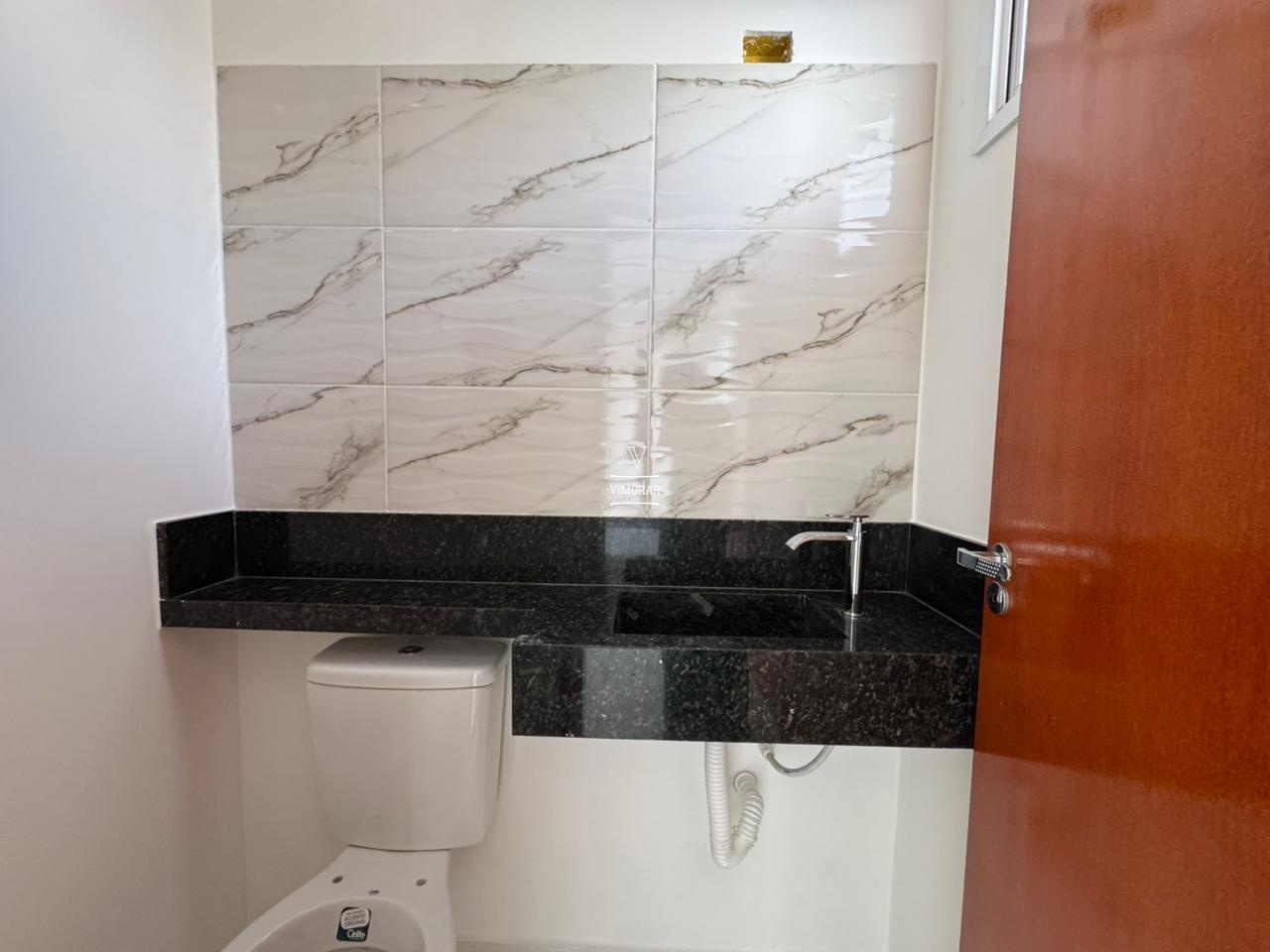 Sobrado 3 dormit&oacute;rios sendo 1 su&iacute;te + 2 vagas de garagem  Guarulhos - 