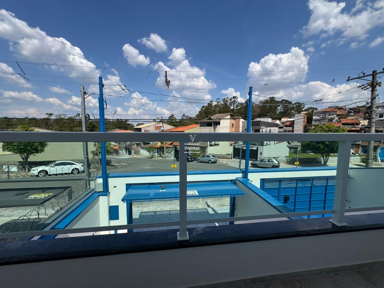 Sobrado 3 dormit&oacute;rios sendo 1 su&iacute;te + 2 vagas de garagem  Guarulhos - 