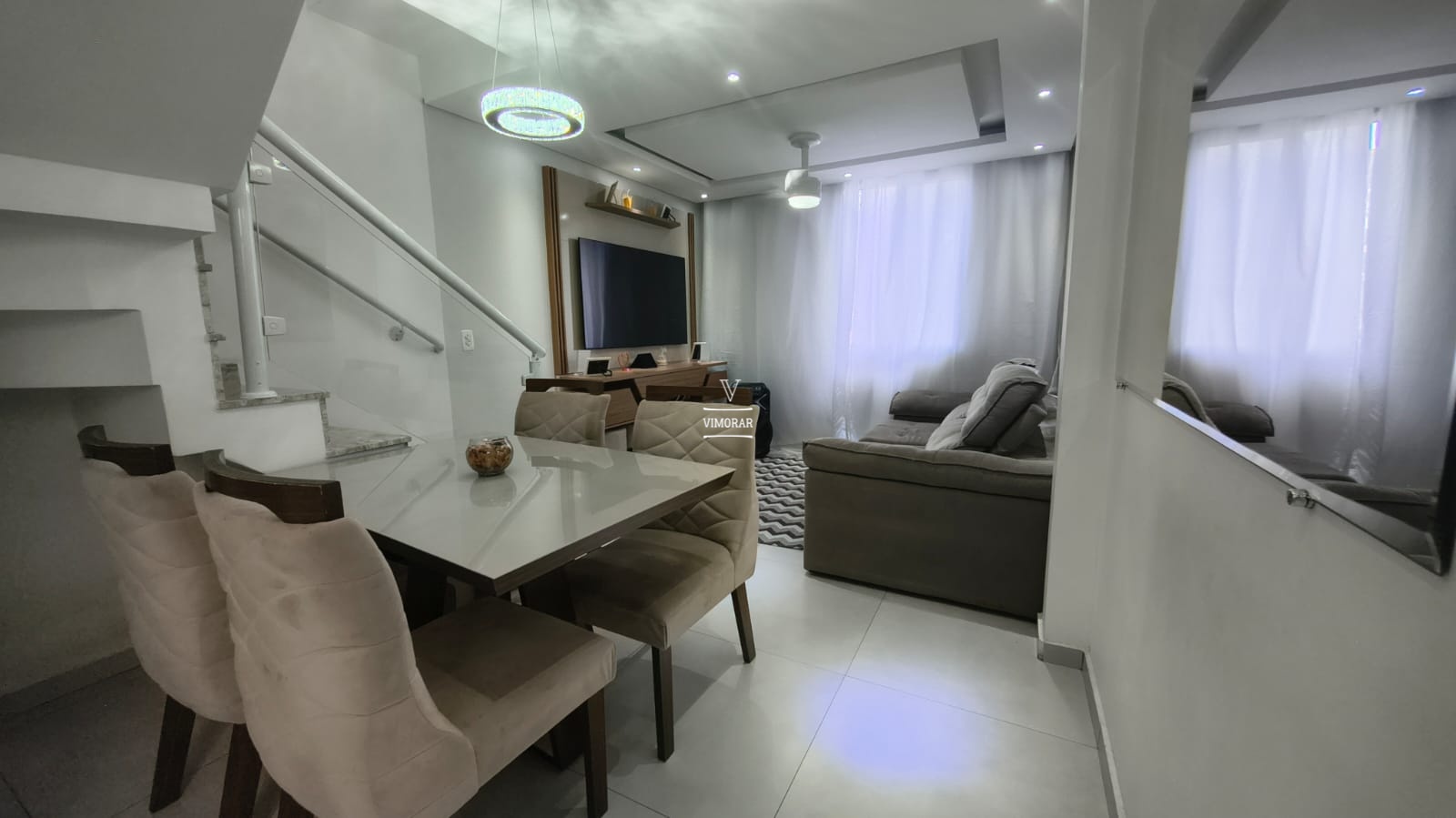 Casa em condom&iacute;nio fechado 2 dormit&oacute;rios + 2 vagas de garagem  Guarulhos - 